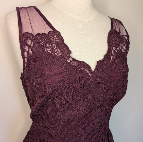 Yoana Baraschi Purple Lace Midi Dress - Picture 5 of 14